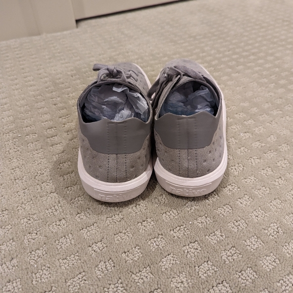 Native Sneakers - Picture 3 of 8